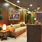 The Elegant Hotel 4*