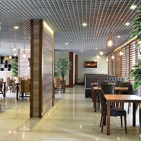 The Elegant Estambul