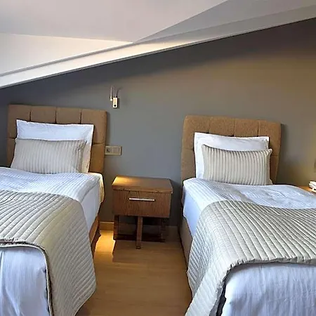 The Elegant 4* İstanbul
