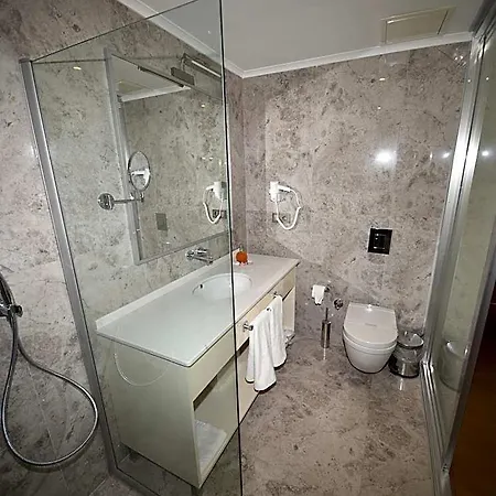 The Elegant İstanbul