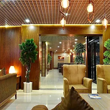 The Elegant Otel