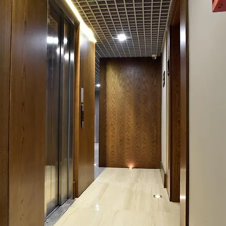 The Elegant Hotel