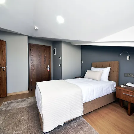 The Elegant İstanbul